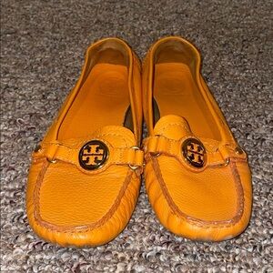 Womens Tory Burch Orange Stamped Leather Driving Loafer Flats